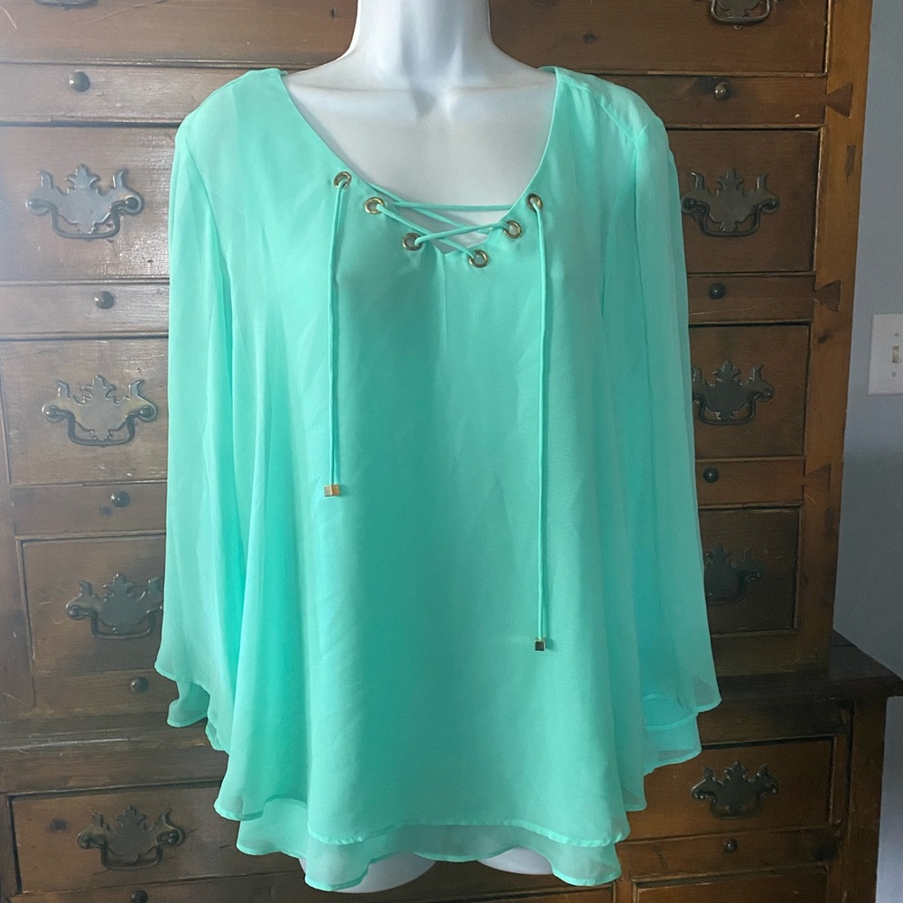 (A96)Mint Green Lace-Up Blouse Layered Sise L by Jennifer  Lopez NNTS CLEARANCE